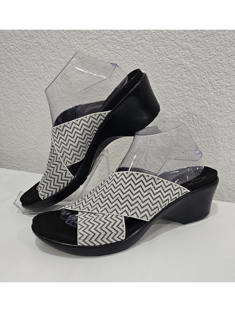 Umberto Raffini Italian Black/White Wedge Sandals Size 42/11-11.5